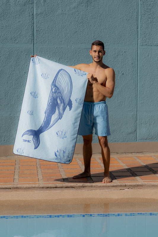 Toalla Microfibra Sublimada 130x80cm Ballena Amigos